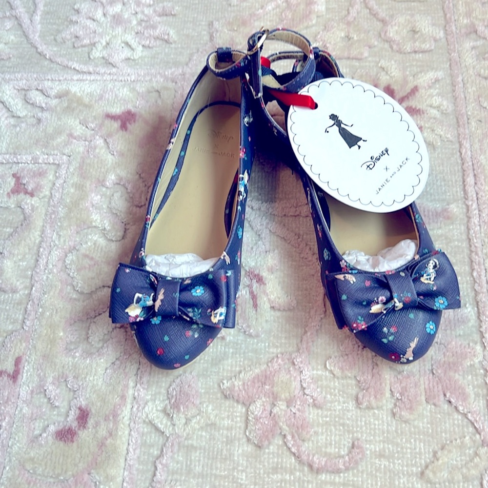NWT - Janie and Jack - Disney Snow White Collection